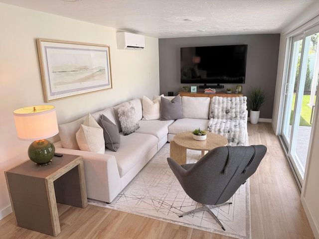 541 Ibis Drive, Delray Beach, FL 33444