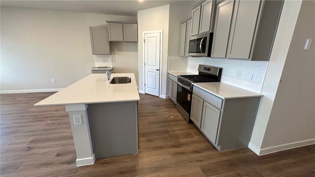 7301 Cattlemen Dr, Corpus Christi, TX 78414