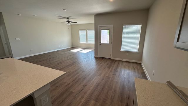 7301 Cattlemen Dr, Corpus Christi, TX 78414