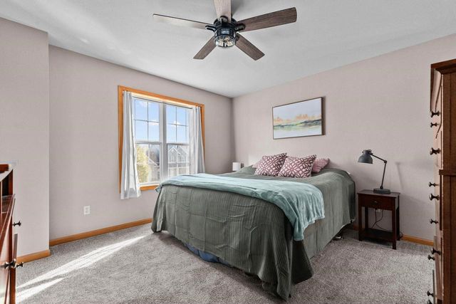 4124 E GLORY LANE, Appleton, WI 54913