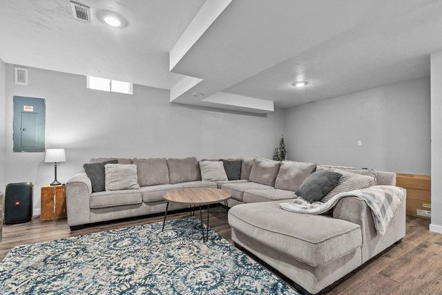 4124 E GLORY LANE, Appleton, WI 54913