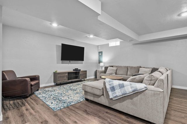 4124 E GLORY LANE, Appleton, WI 54913