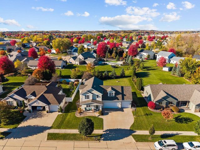 4124 E GLORY LANE, Appleton, WI 54913