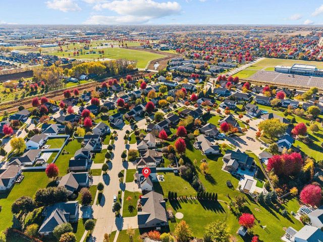 4124 E GLORY LANE, Appleton, WI 54913