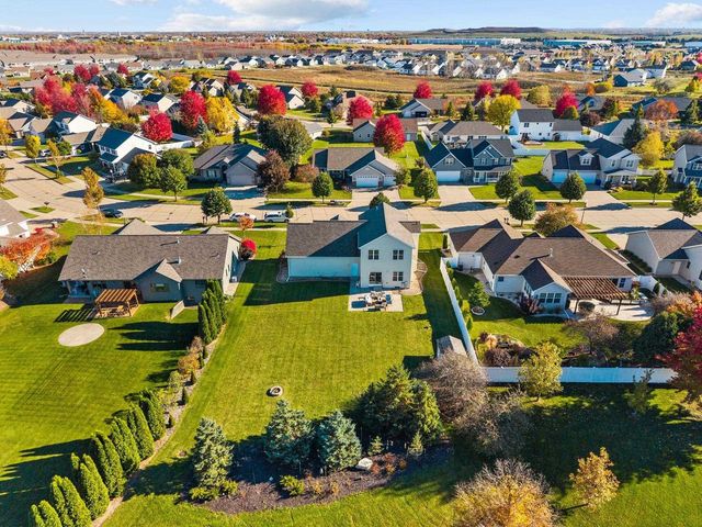 4124 E GLORY LANE, Appleton, WI 54913