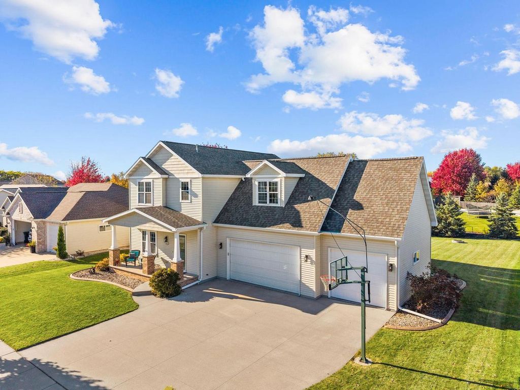 4124 E GLORY LANE, Appleton, WI 54913