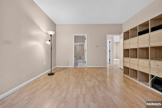 75 Liberty Avenue B17, Jersey City, NJ 07306