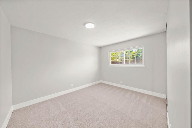 5913 Brett Dr, Sacramento, CA 95842