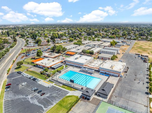 5913 Brett Dr, Sacramento, CA 95842