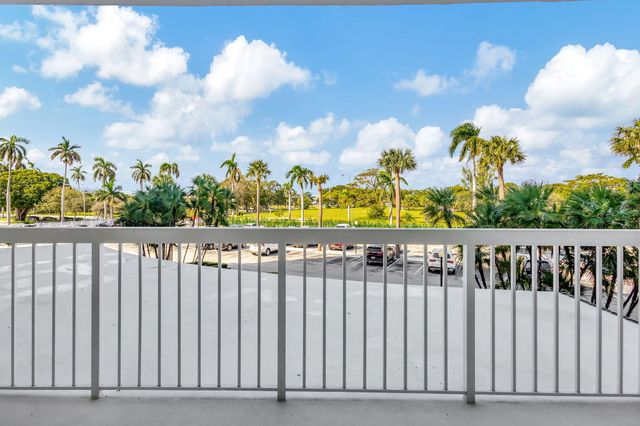 2600 N Flagler Drive 201, West Palm Beach, FL 33407