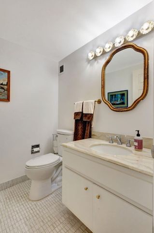 2600 N Flagler Drive 201, West Palm Beach, FL 33407