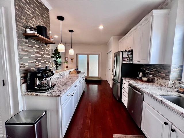 929 Oakland AVE, Virginia Beach, VA 23451