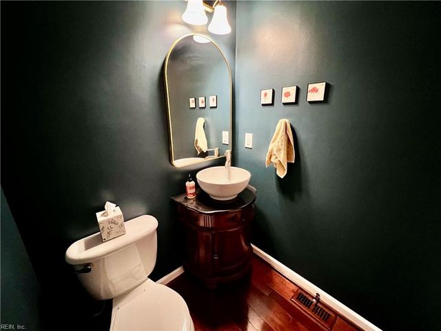 929 Oakland AVE, Virginia Beach, VA 23451