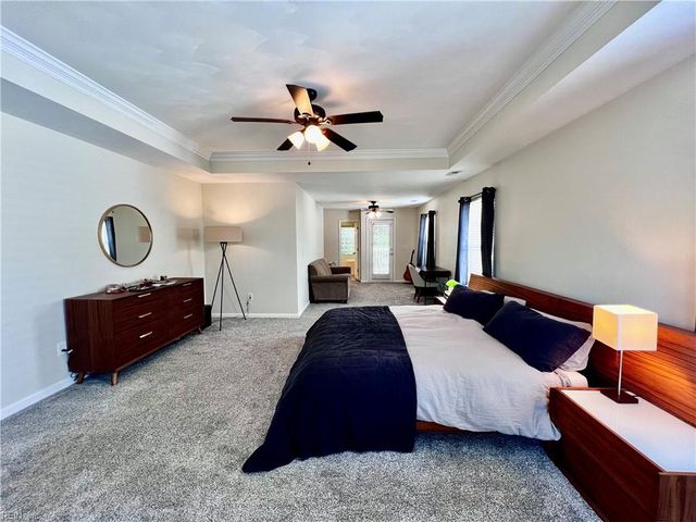 929 Oakland AVE, Virginia Beach, VA 23451