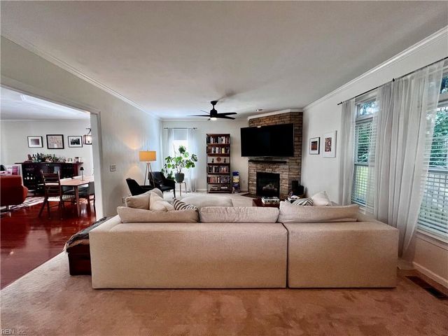 929 Oakland AVE, Virginia Beach, VA 23451