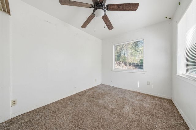 1377 Willis Street, Redding, CA 96001