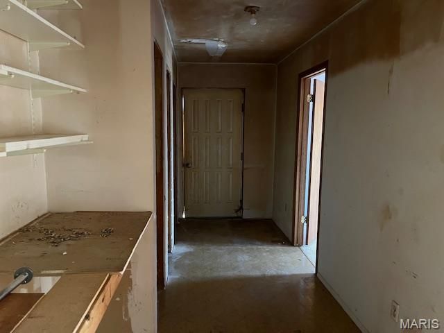 907 Oak Drive, Fenton, MO 63026