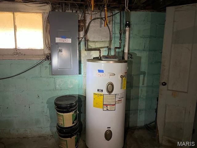 907 Oak Drive, Fenton, MO 63026