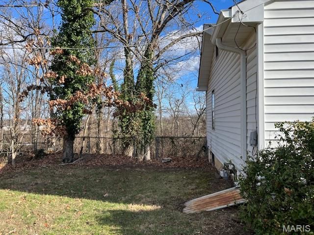 907 Oak Drive, Fenton, MO 63026