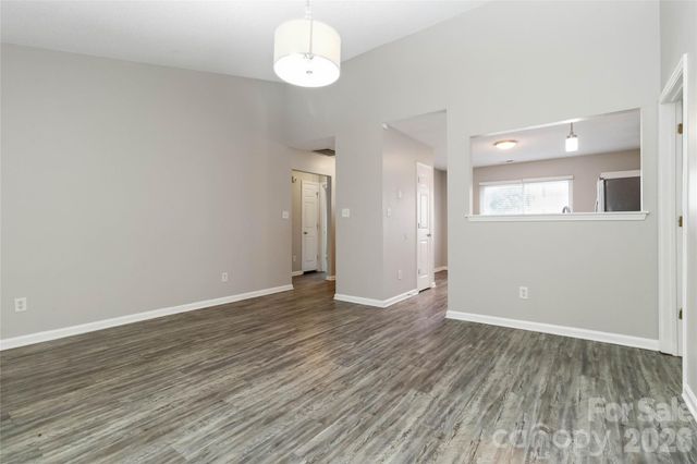 2721 Fairstone Avenue, Charlotte, NC 28269