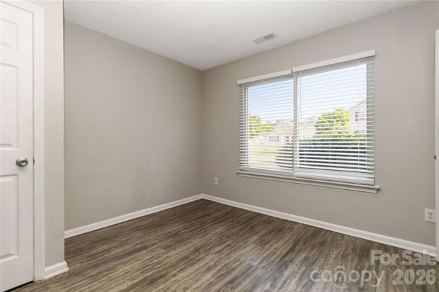 2721 Fairstone Avenue, Charlotte, NC 28269