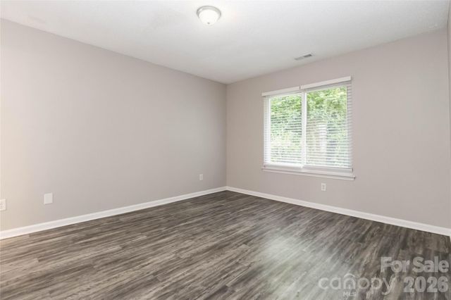 2721 Fairstone Avenue, Charlotte, NC 28269