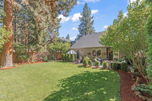 61131 Lodgepole Drive, Bend, OR 97702