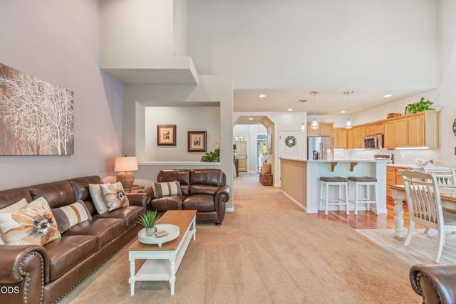 61131 Lodgepole Drive, Bend, OR 97702