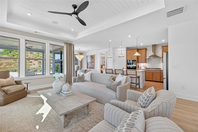 5384 Miravista Way, Hoschton, GA 30548