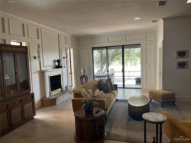 406 Rio Grande Drive, Mission, TX 78572