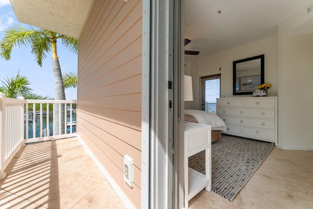 5601 College Road A201, Key West, FL 33040