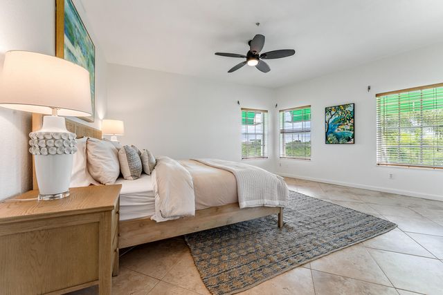 5601 College Road A201, Key West, FL 33040