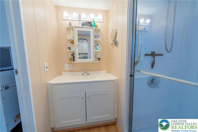 1190 Grange Road O4, Allentown City, PA 18106