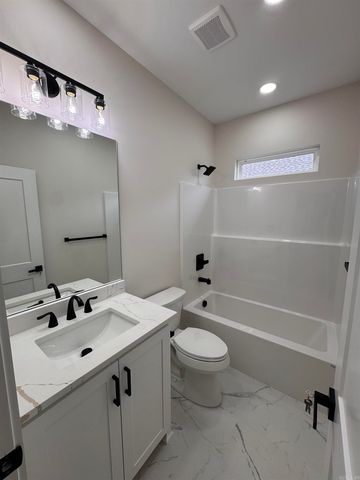 416 Court Street, Bryant, AR 72022