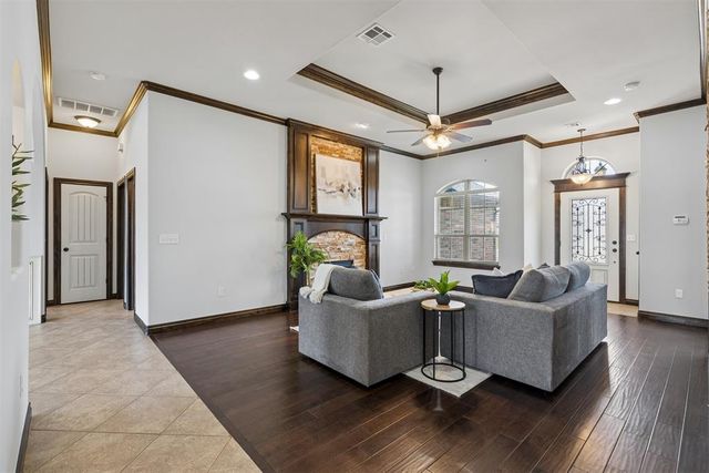 2916 Kingswood Drive, Norman, OK 73071