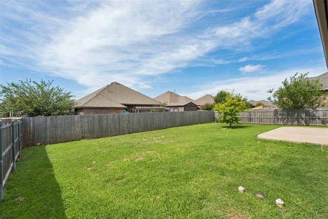 2916 Kingswood Drive, Norman, OK 73071