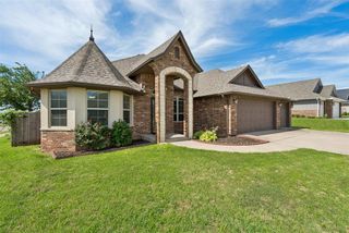 2916 Kingswood Drive, Norman, OK 73071