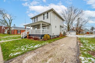 157 E Ohio Avenue, Sebring, OH 44672