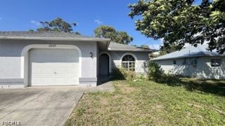 2227 NE 6th ST, Cape Coral, FL 33909