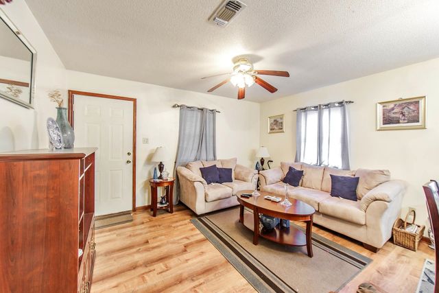 134 Notre Dame, Thibodaux, LA 70301