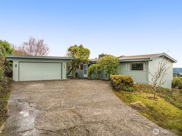 4360 Somerset Boulevard SE, Bellevue, WA 98006