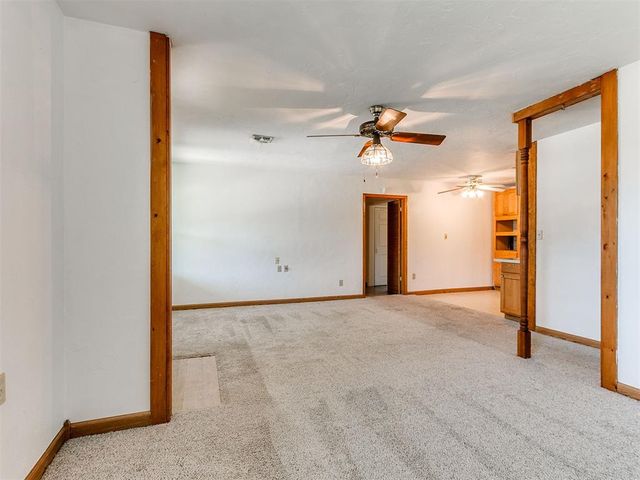 4729 SE 17th Street, Del City, OK 73115