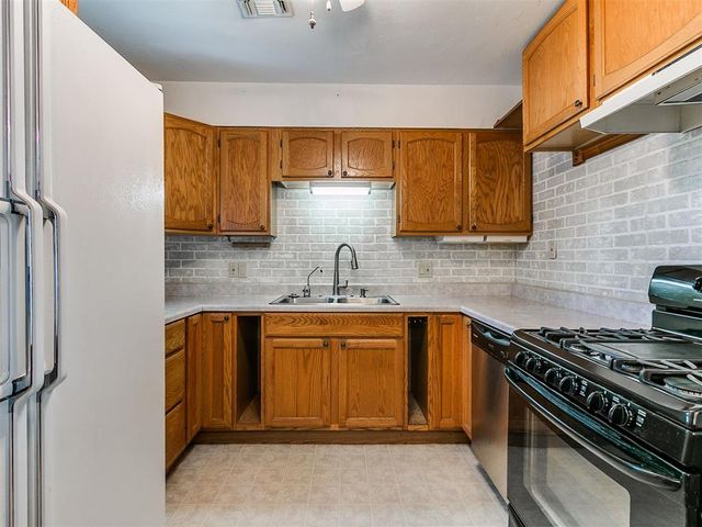 4729 SE 17th Street, Del City, OK 73115