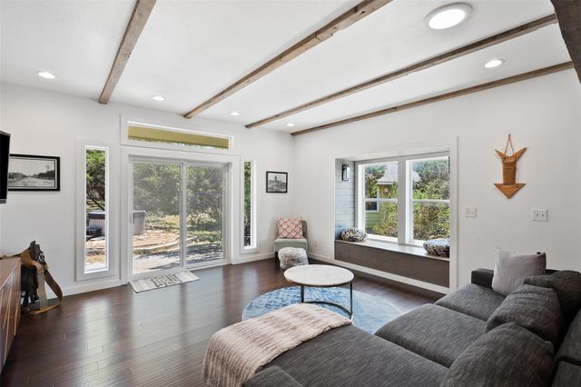 415 Angel Fire RD, Dripping Springs, TX 78620