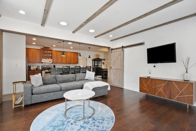 415 Angel Fire RD, Dripping Springs, TX 78620