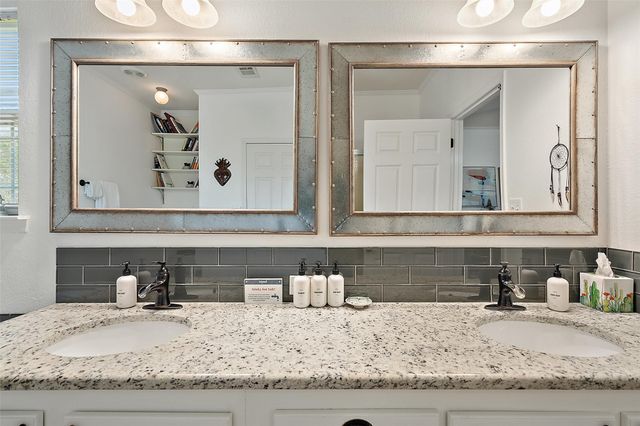 415 Angel Fire RD, Dripping Springs, TX 78620