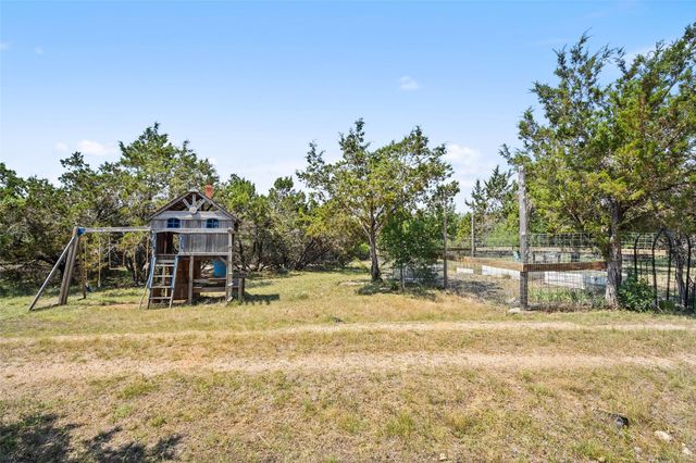415 Angel Fire RD, Dripping Springs, TX 78620