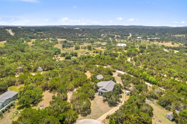 415 Angel Fire RD, Dripping Springs, TX 78620