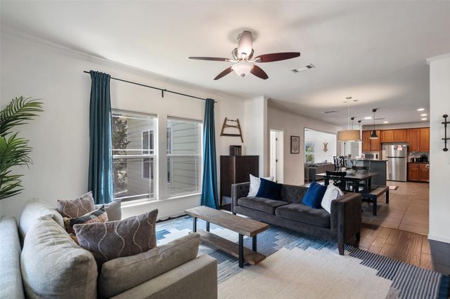 415 Angel Fire RD, Dripping Springs, TX 78620