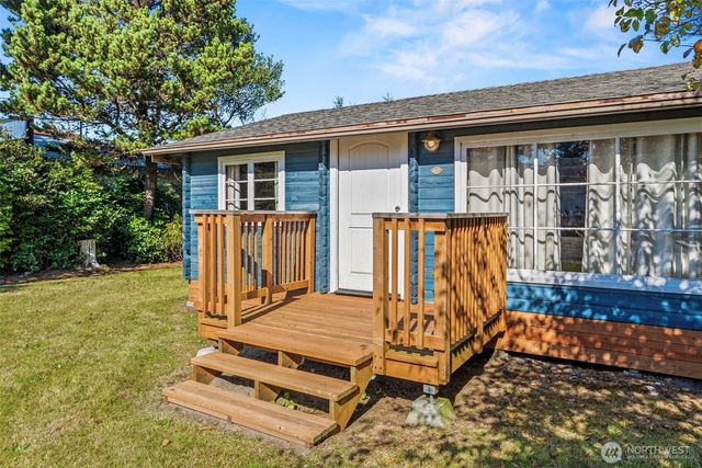1505 201st Street, Ocean Park, WA 98640